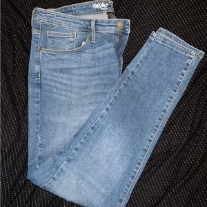 Mossimo High Rise Extra Stretch Skinny Jean